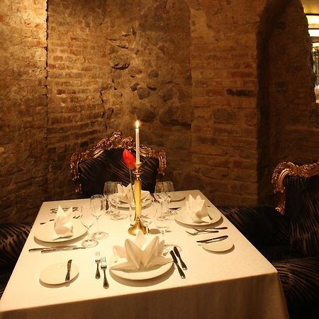 Royal Square Hotel & Suites Riga Dış mekan fotoğraf